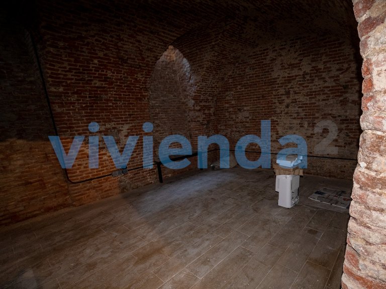 Apartment for Sale in Cortes, Madrid 17