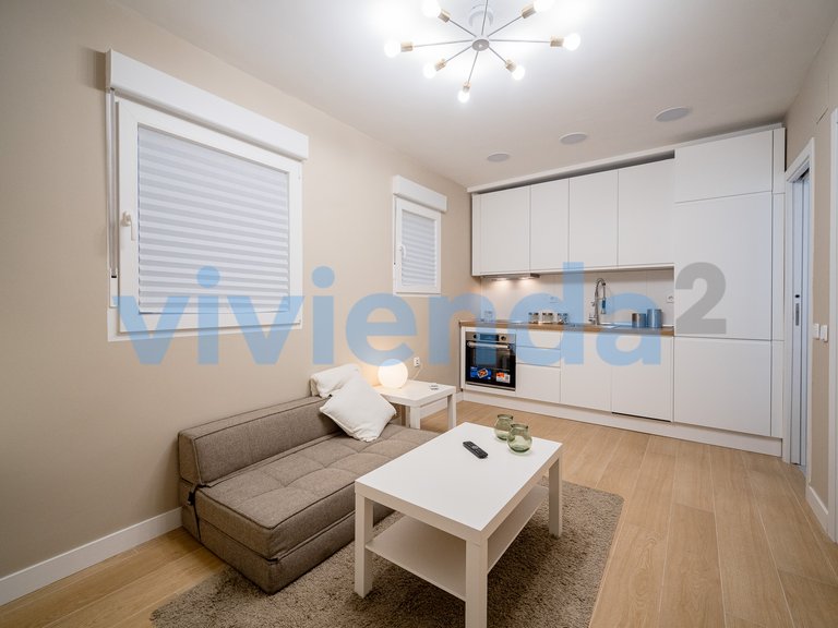 Apartment for Sale in Embajadores, Madrid 10