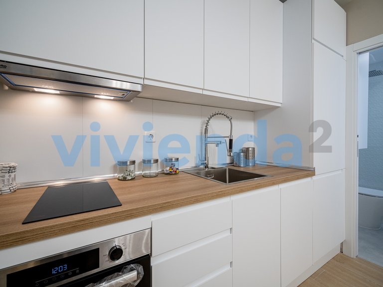 Apartment for Sale in Embajadores, Madrid 19