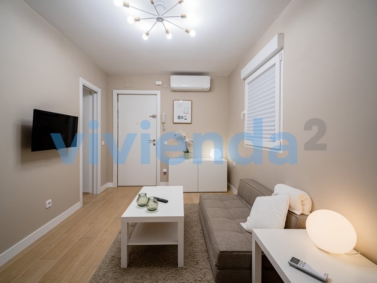 Apartment for Sale in Embajadores, Madrid 13