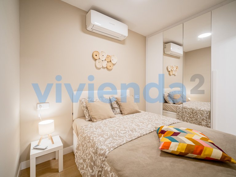 Apartment for Sale in Embajadores, Madrid 15