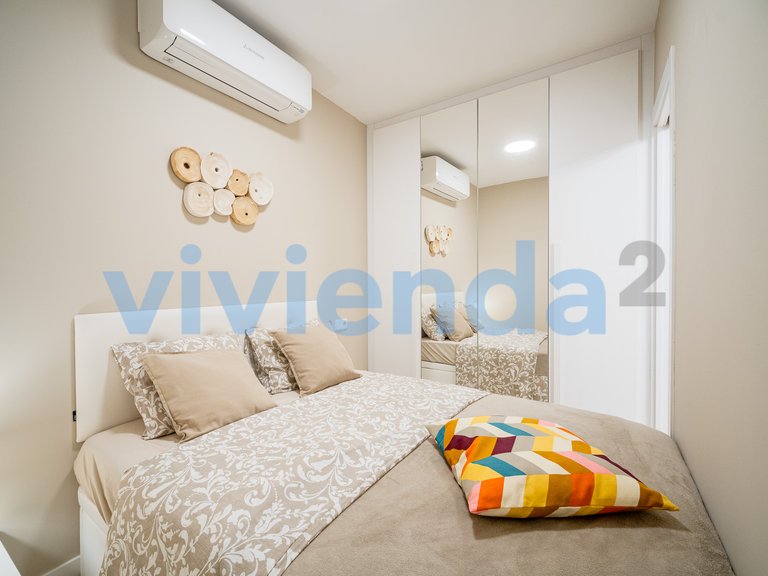 Apartment for Sale in Embajadores, Madrid 4