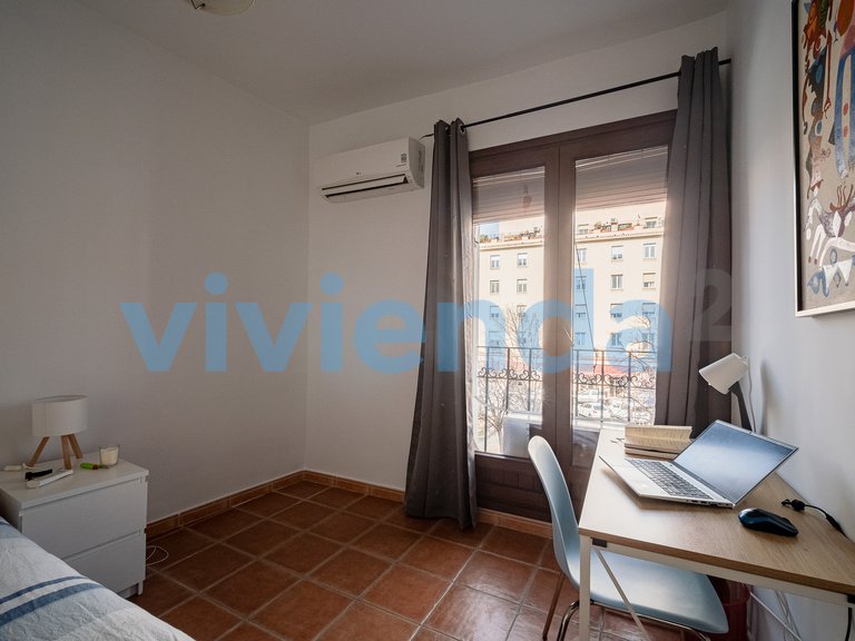 Apartment for Sale in Embajadores, Madrid 20