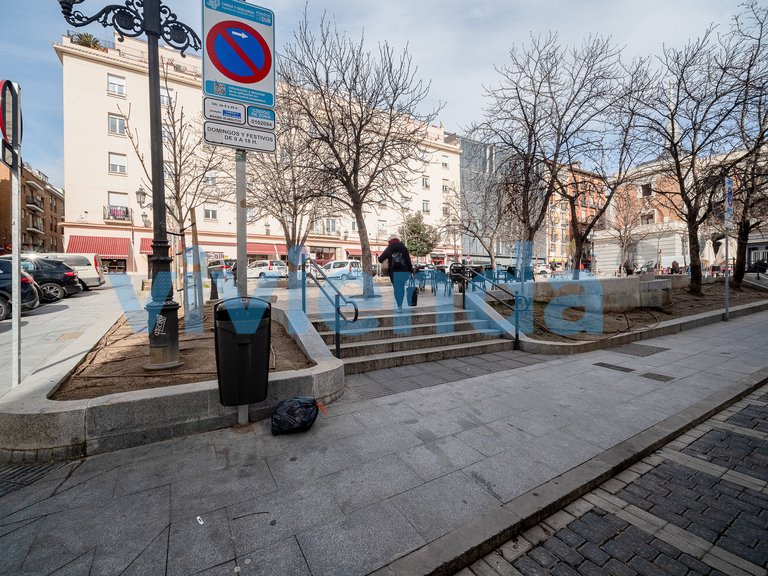 Apartment for Sale in Embajadores, Madrid 10