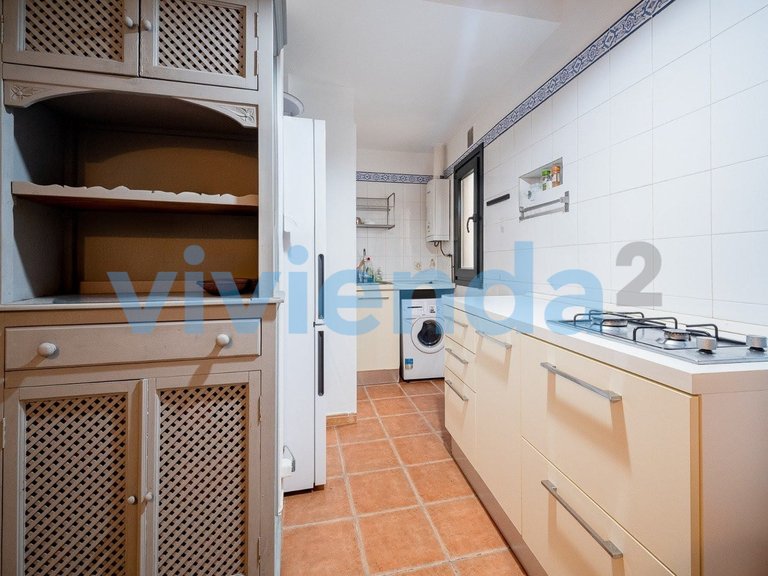 Apartment for Sale in Embajadores, Madrid 18