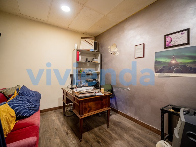 Commercial for Sale in Ciudad Jardín, Madrid 12