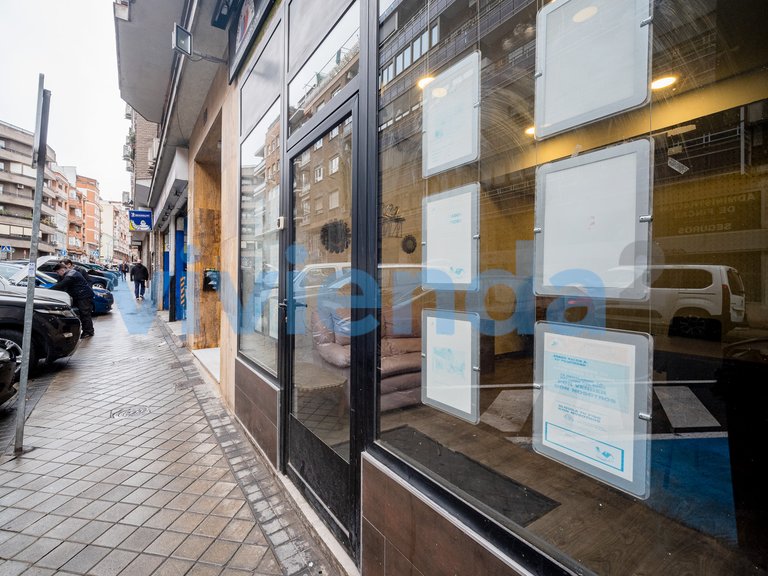 Commercial for Sale in Ciudad Jardín, Madrid 3