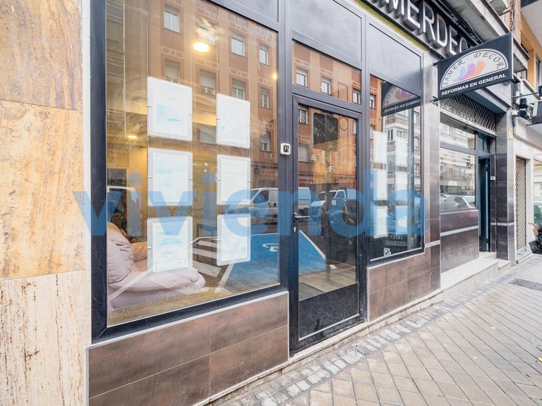 Commercial for Sale in Ciudad Jardín, Madrid 26