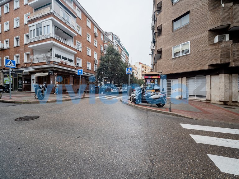 Commercial for Sale in Ciudad Jardín, Madrid 19