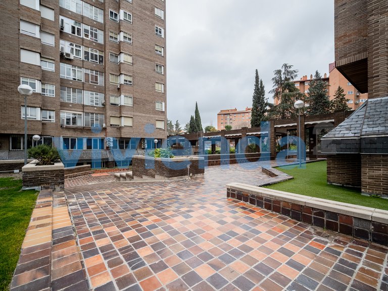 Apartment for Sale in San Juan Bautista, Madrid 11