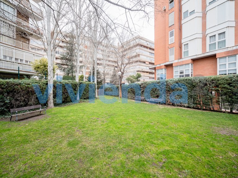 Apartment for Sale in San Juan Bautista, Madrid 9