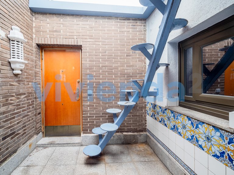 Apartment for Sale in San Juan Bautista, Madrid 4