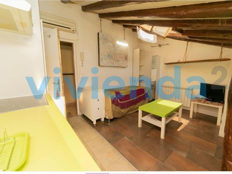 Apartment for Sale in Embajadores, Madrid 17