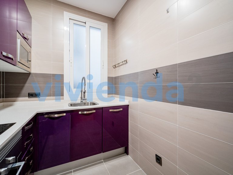 Apartment for Sale in Ríos Rosas, Madrid 9