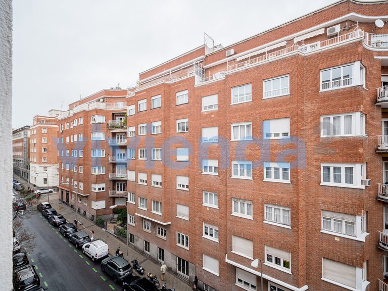 Apartment for Sale in Ríos Rosas, Madrid 34