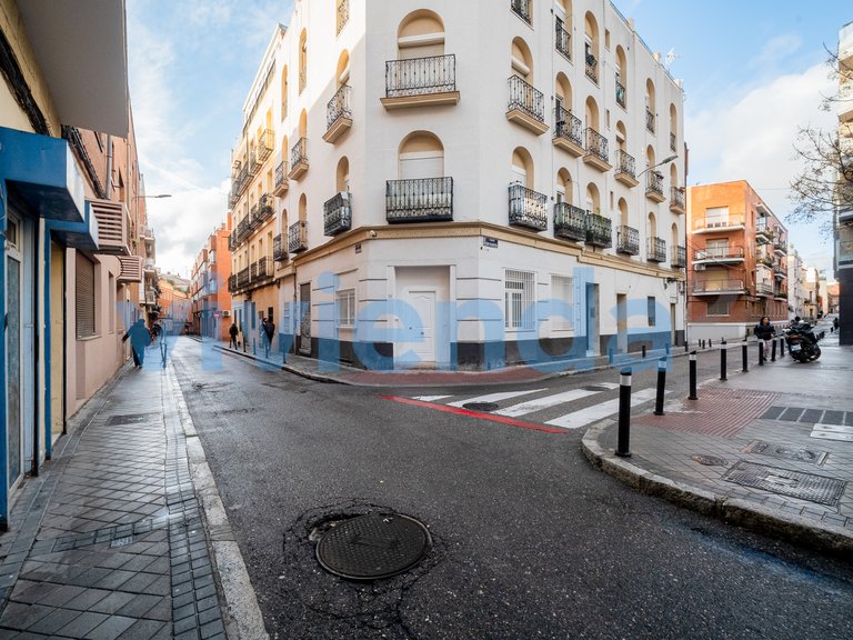 Apartment for Sale in Bellas Vistas, Madrid 17