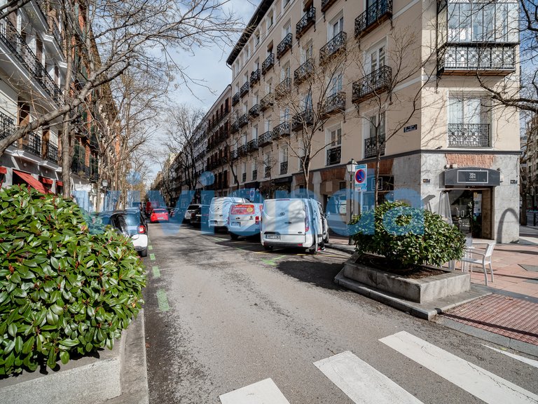 Apartment for Sale in Recoletos, Madrid 3