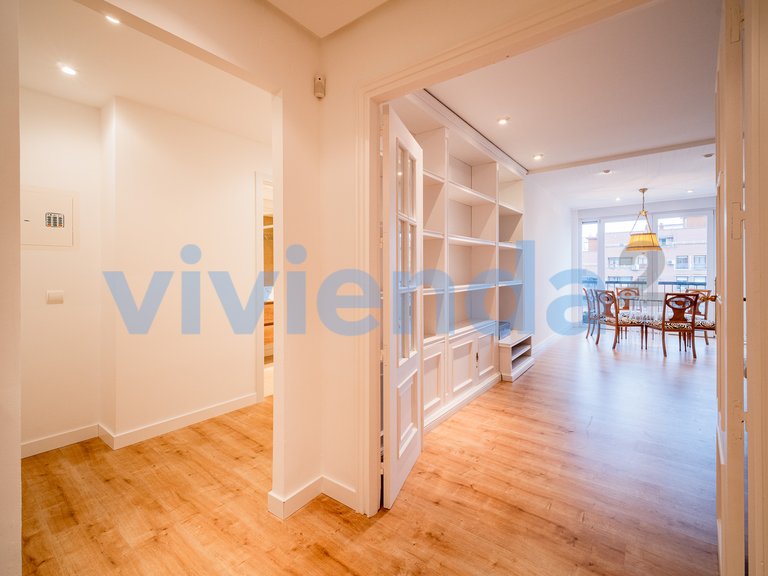 Apartment for Sale in Vallehermoso, Madrid 12