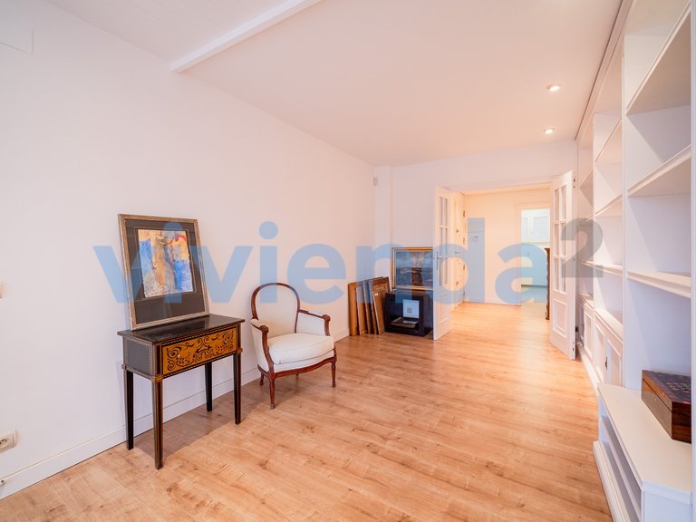 Apartment for Sale in Vallehermoso, Madrid 3