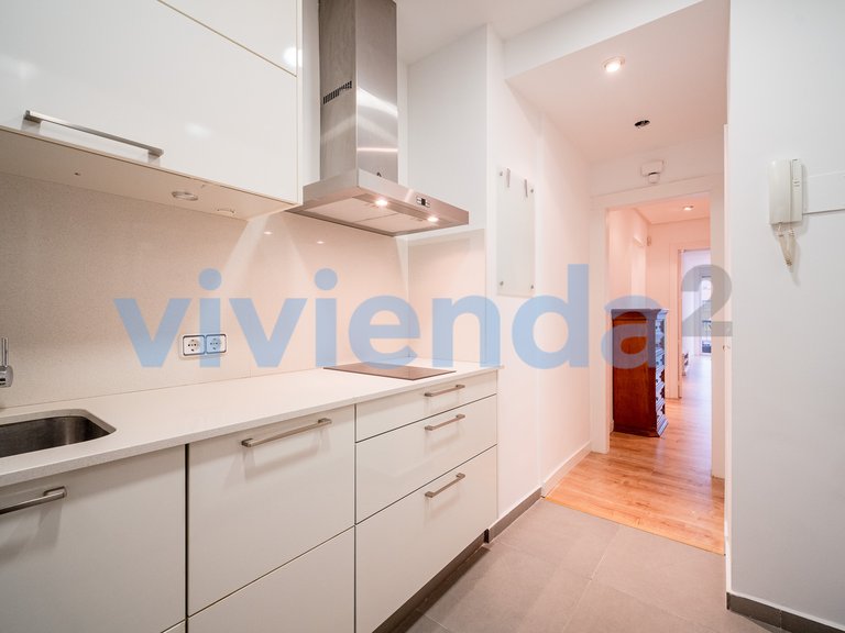 Apartment for Sale in Vallehermoso, Madrid 24