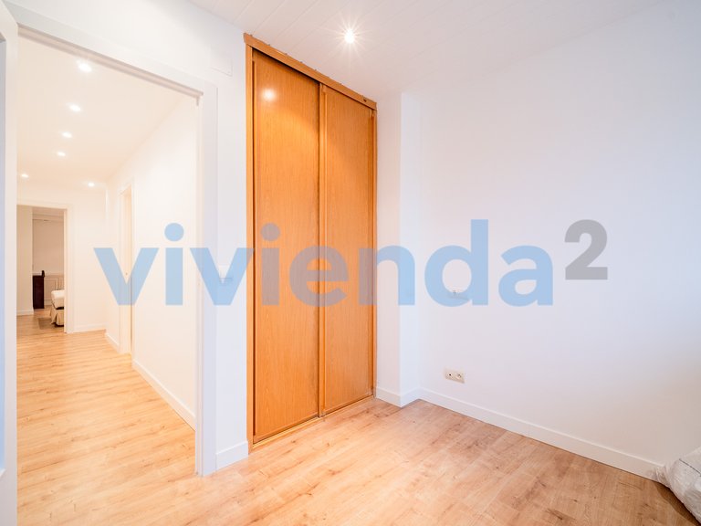 Apartment for Sale in Vallehermoso, Madrid 13