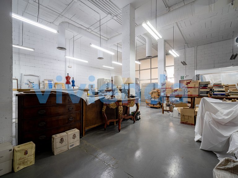Commercial for Sale in Simancas, Madrid 22