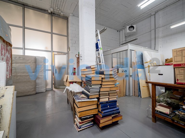 Commercial for Sale in Simancas, Madrid 15