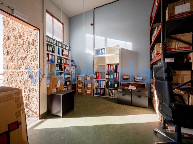 Commercial for Sale in Simancas, Madrid 2