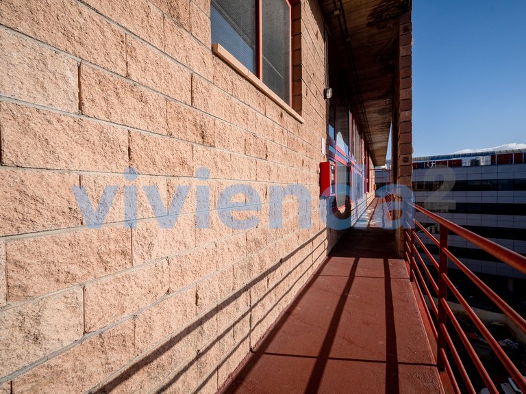 Commercial for Sale in Simancas, Madrid 3