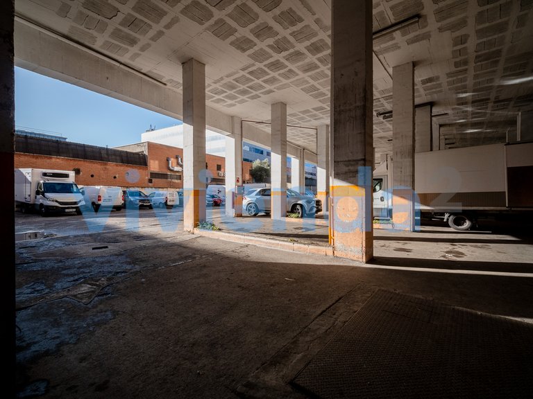 Commercial for Sale in Simancas, Madrid 8