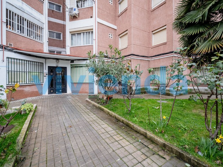Apartment for Sale in Salvador, Madrid 3