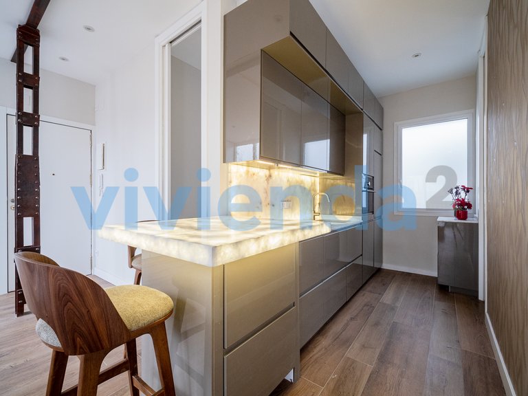 Apartment for Sale in Arapiles, Madrid 12