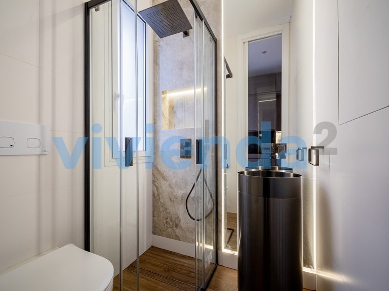 Apartment for Sale in Arapiles, Madrid 17