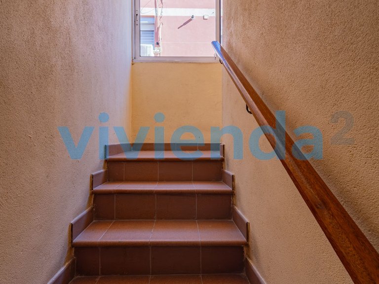 Apartment for Sale in Apóstol Santiago, Madrid 28