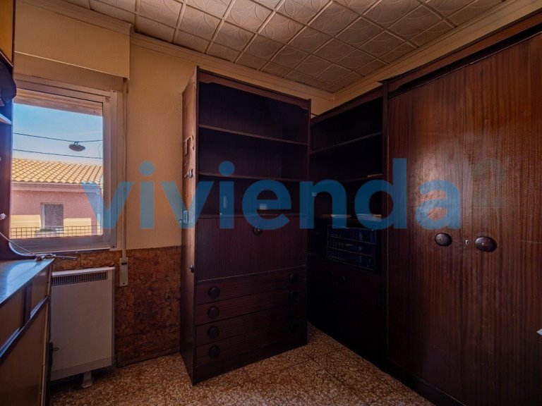 Apartment for Sale in Apóstol Santiago, Madrid 23