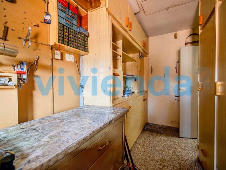 Apartment for Sale in Apóstol Santiago, Madrid 16