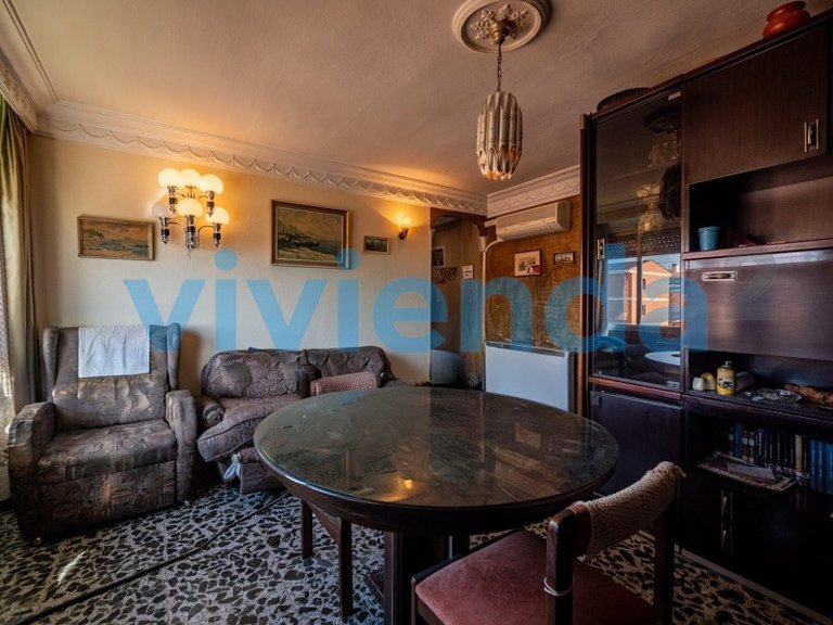 Apartment for Sale in Apóstol Santiago, Madrid 8