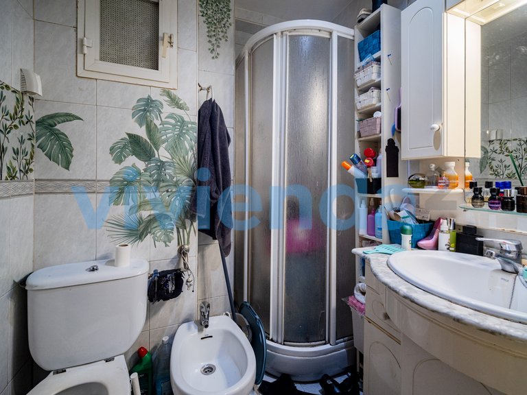 Apartment for Sale in Ventas, Madrid 14