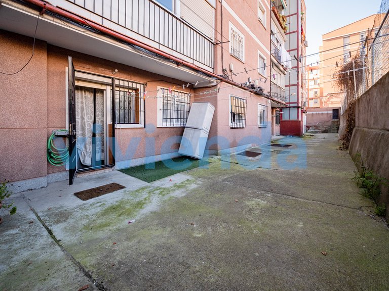 Apartment for Sale in Ventas, Madrid 8