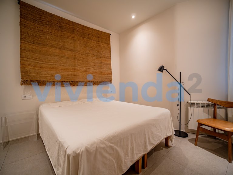 Apartment for Sale in Palacio, Madrid 16