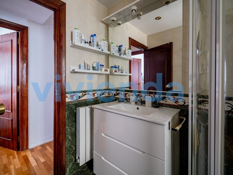Apartment for Sale in Valdezarza, Madrid 20