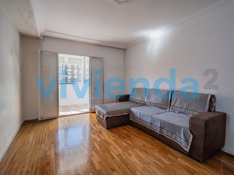 Apartment for Sale in Valdezarza, Madrid 1