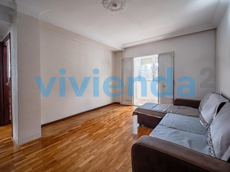 Apartment for Sale in Valdezarza, Madrid 2