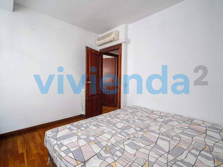 Apartment for Sale in Valdezarza, Madrid 12