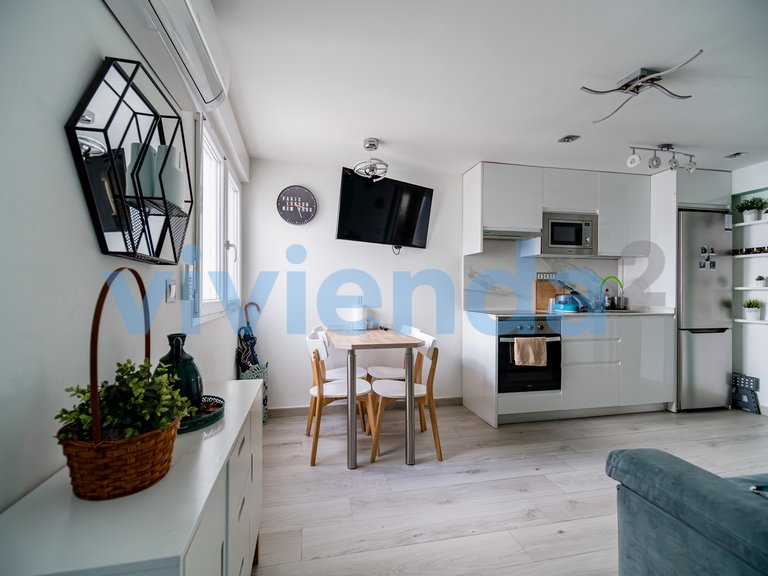 Apartment for Sale in Sol, Madrid 12