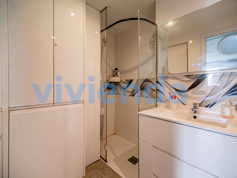 Apartment for Sale in Sol, Madrid 20