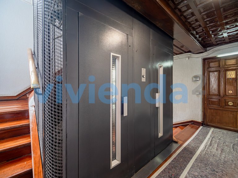 Apartment for Sale in Sol, Madrid 21