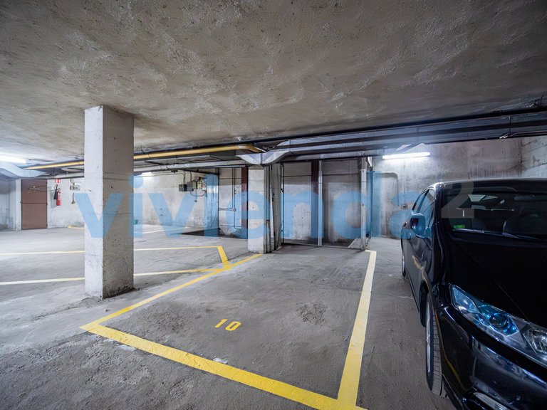 Garage for Sale in Universidad, Madrid 3