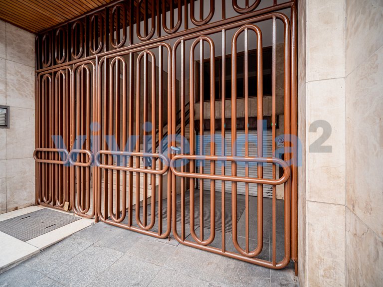 Garage for Sale in Universidad, Madrid 23