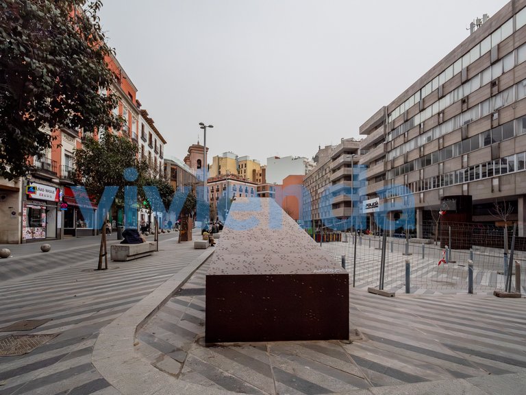 Garage for Sale in Universidad, Madrid 2